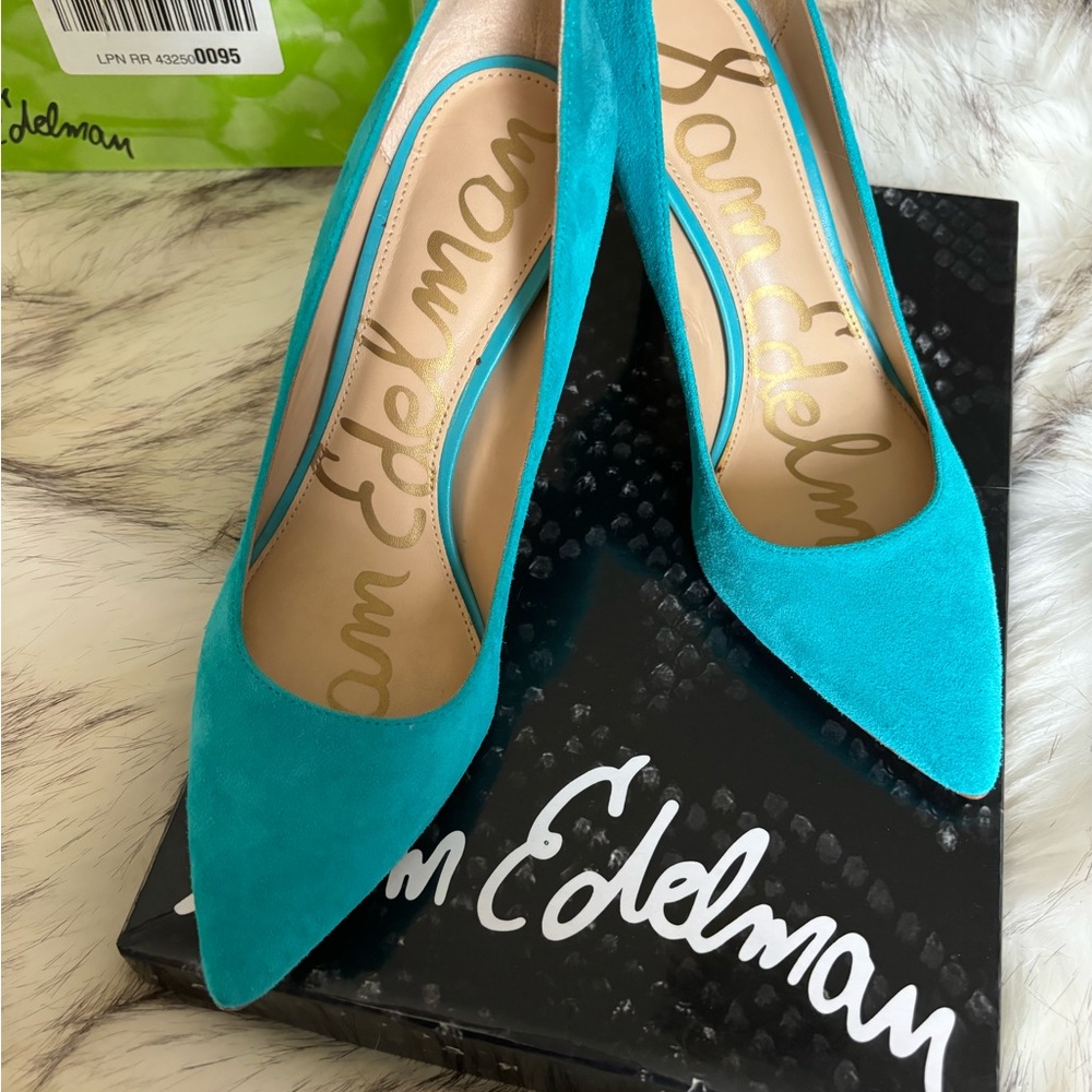 🎁SAM EDELMAN Suede leather shoe 3.75” high heels size 6 by Sam Edelman 🎁 - Picture 3 of 13